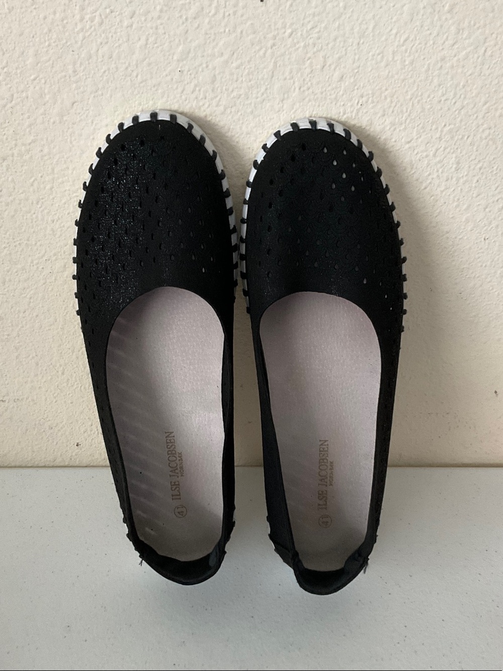 Ilse Jacobsen Tulip0026 Perforated Ballerina Slip-On Flats - Picture 2 of 6